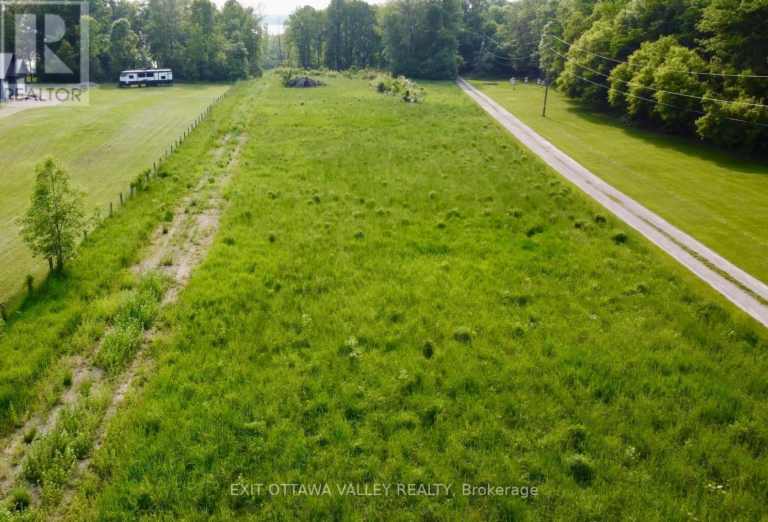 00 Rapid Road, Whitewater Region, Ontario  K0J 2L0 - Photo 2 - X12036520