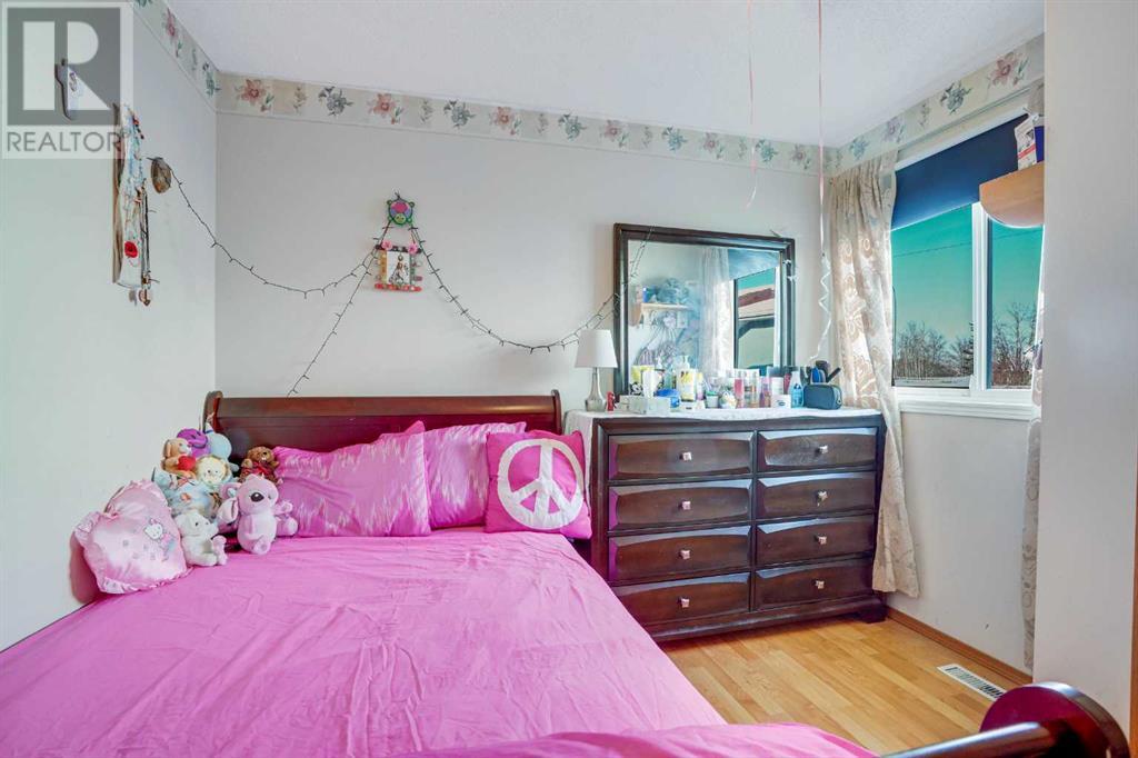 115 Coral Springs Circle Ne, Calgary, Alberta  t3j 3p5 - Photo 10 - A2195064