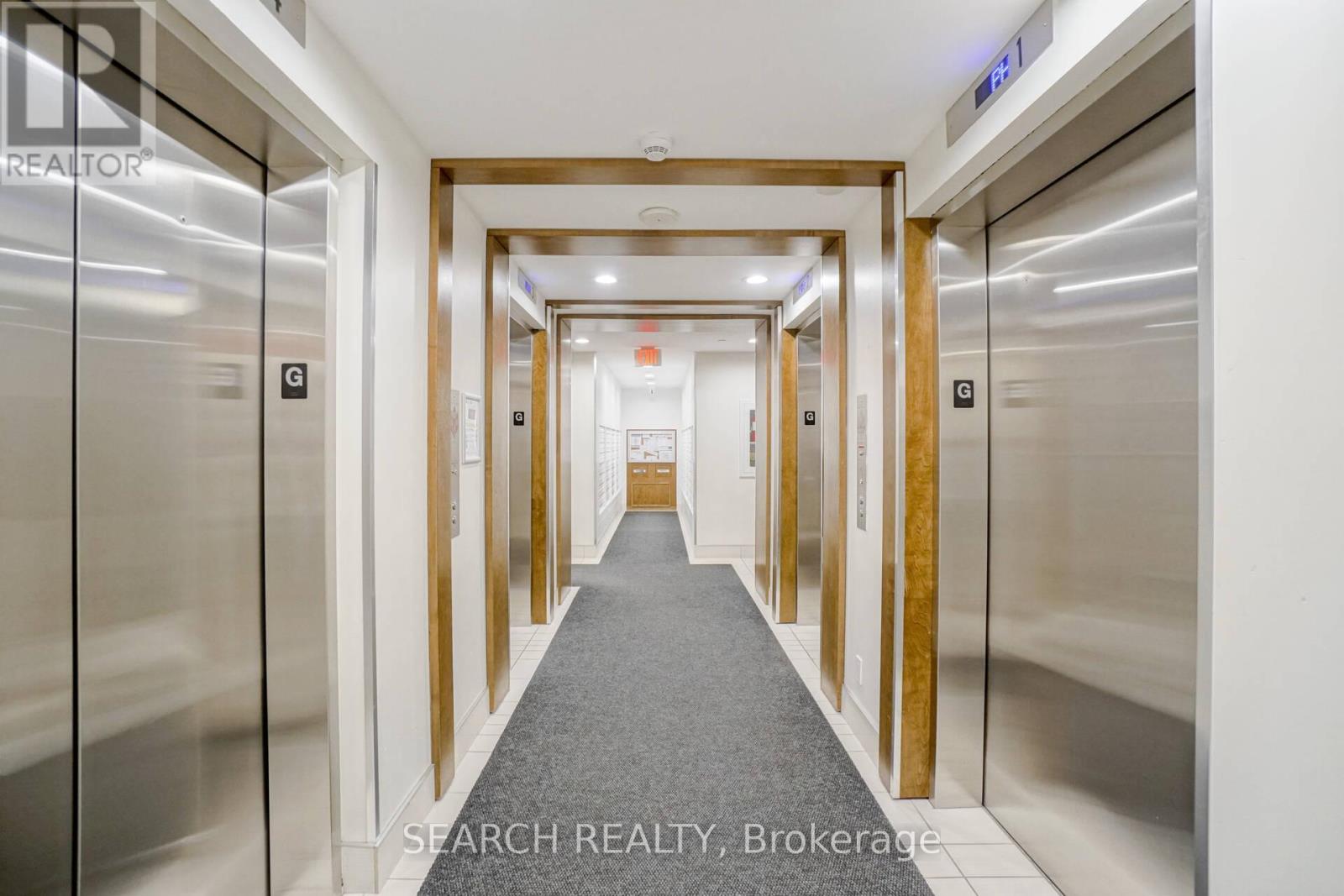 316 - 2212 Lakeshore Boulevard W, Toronto, Ontario  M8V 1A4 - Photo 5 - W12205414