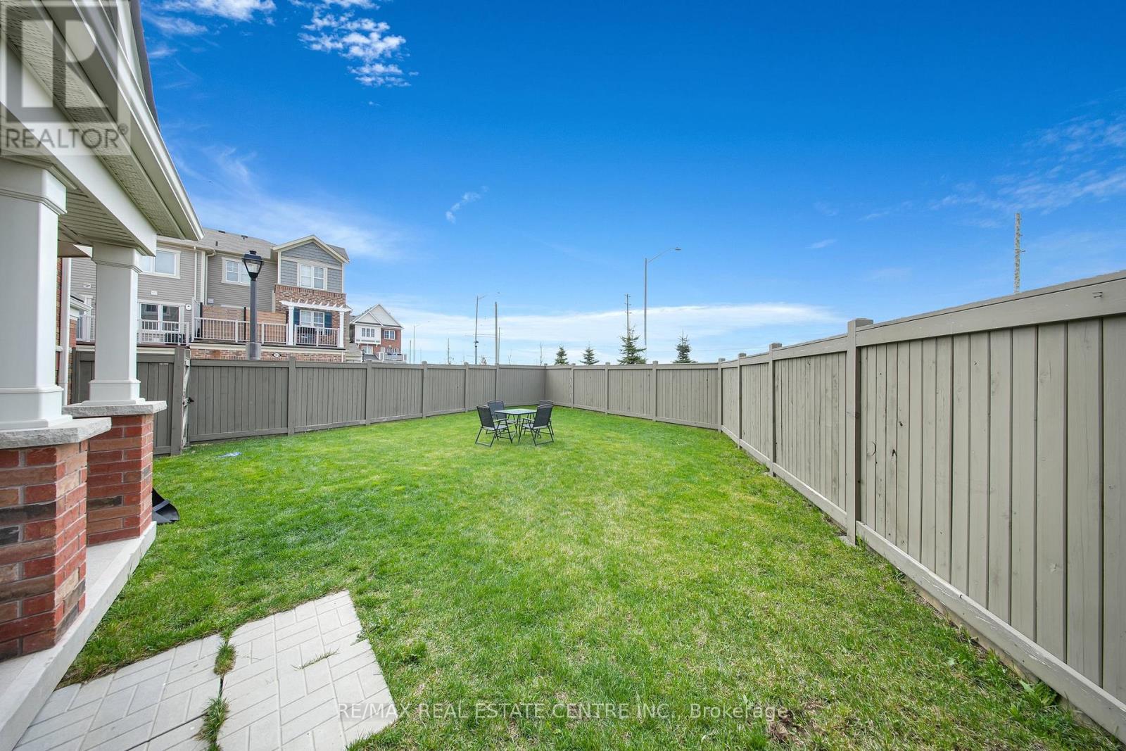 100 Whitlock Avenue, Milton, Ontario  L9T 7K6 - Photo 30 - W12205420