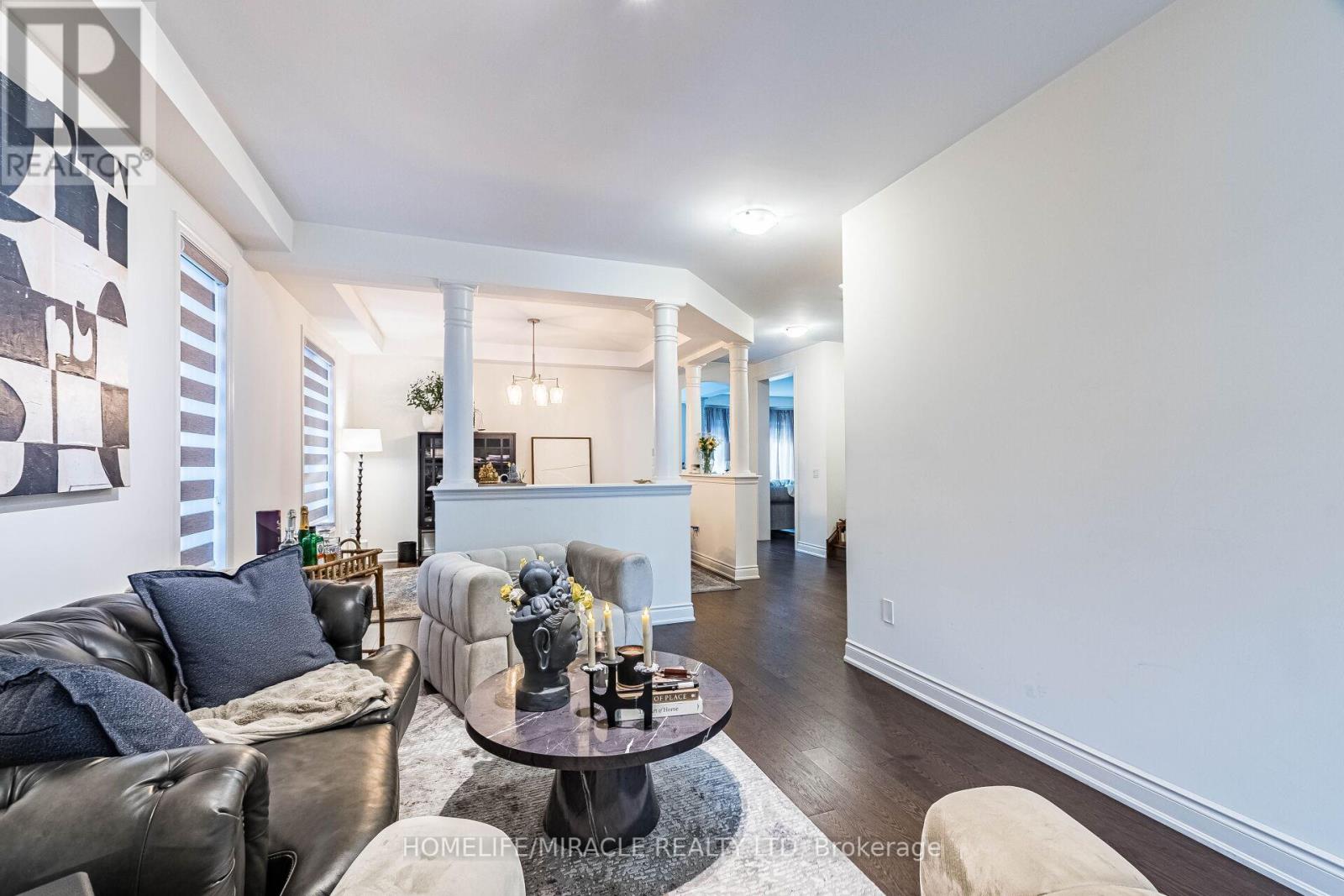 25 Kambalda Road, Brampton, Ontario  L7A 5J3 - Photo 6 - W12205451