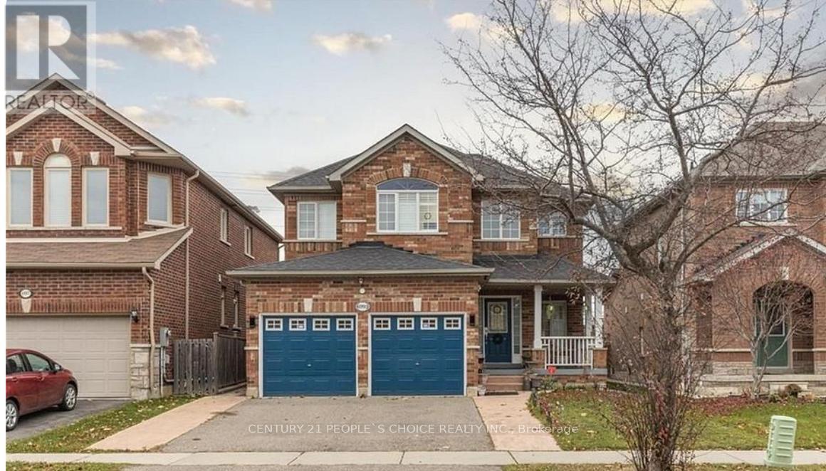 6993 Amour Terrace, Mississauga, Ontario  L5W 1G5 - Photo 2 - W12205452