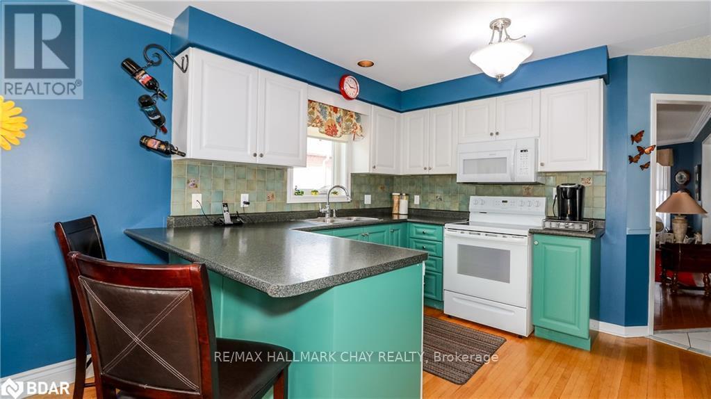 163 Livingstone Street W, Barrie, Ontario  L4N 7J7 - Photo 14 - S12079781