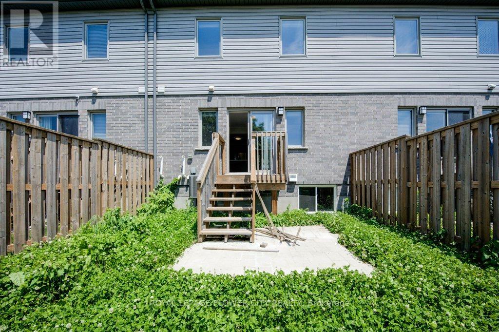 46 Nieson Street, Cambridge, Ontario  N1R 0B9 - Photo 38 - X12191614