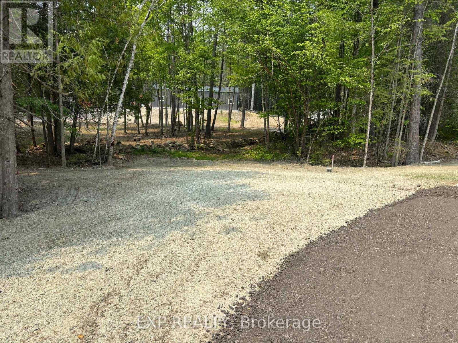 912 Burnstown Road, Mcnab/braeside, Ontario  K0J 1G0 - Photo 8 - X12030256