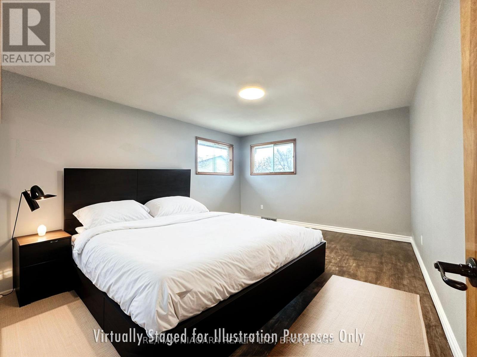 114 Catherine Street, Fort Erie, Ontario  L2A 2H6 - Photo 12 - X12205464