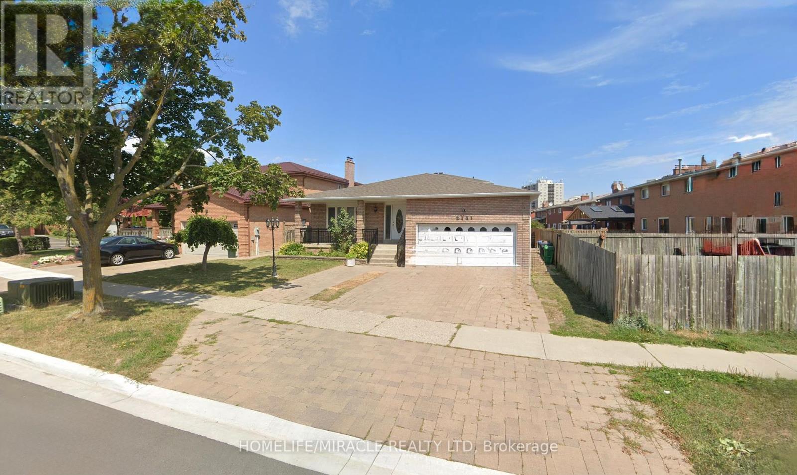2461 President Boulevard, Mississauga, Ontario  L5B 3E7 - Photo 1 - W12205455