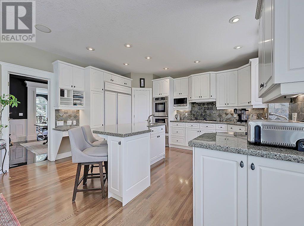 216 Evergreen Heath Sw, Calgary, Alberta  T2Y 3B6 - Photo 8 - A2229074