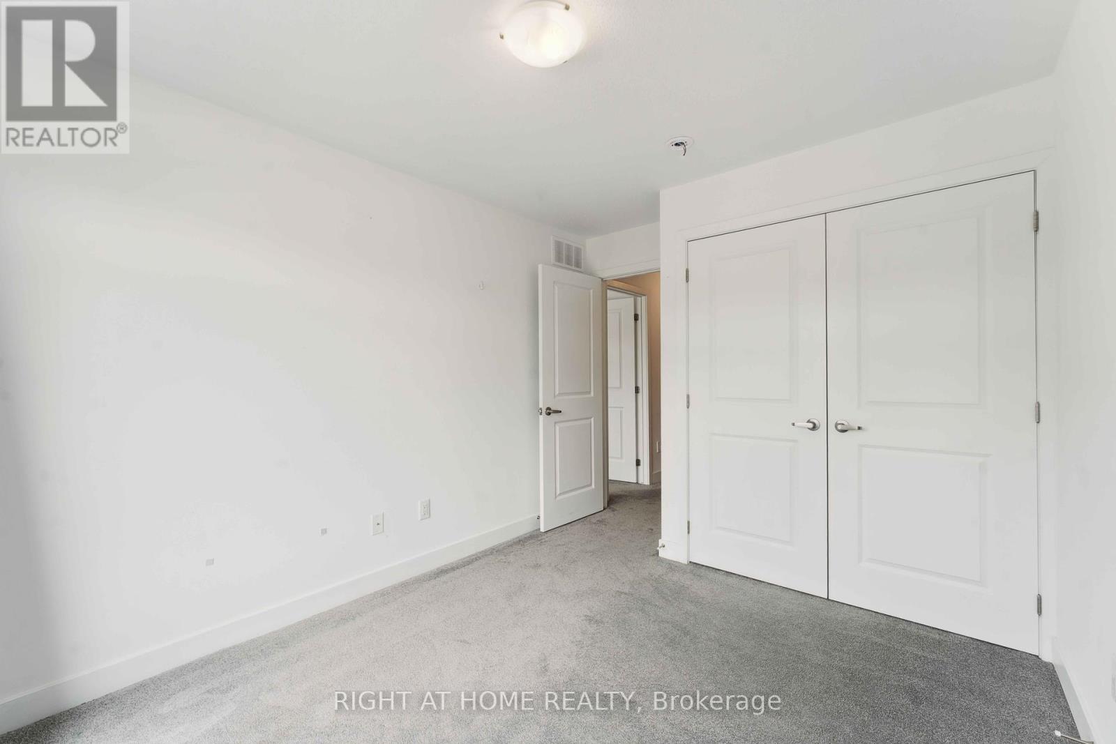 261 Finsbury Avenue, Ottawa, Ontario  K2S 2Y2 - Photo 12 - X12205462