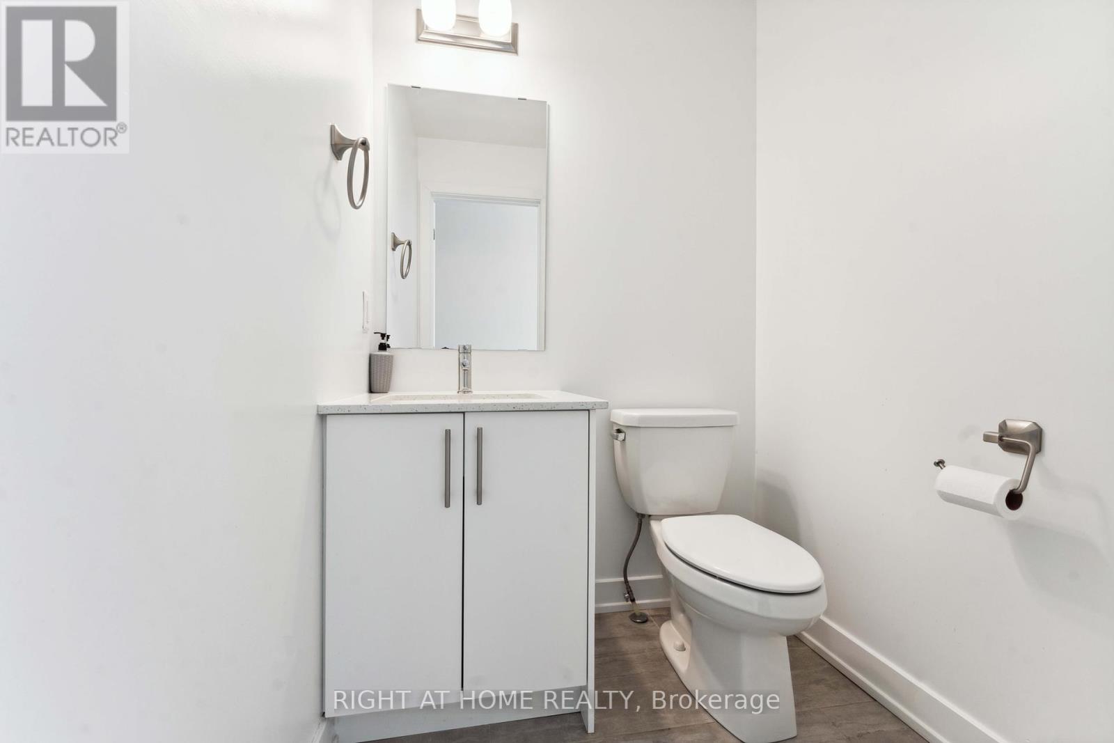 261 Finsbury Avenue, Ottawa, Ontario  K2S 2Y2 - Photo 6 - X12205462