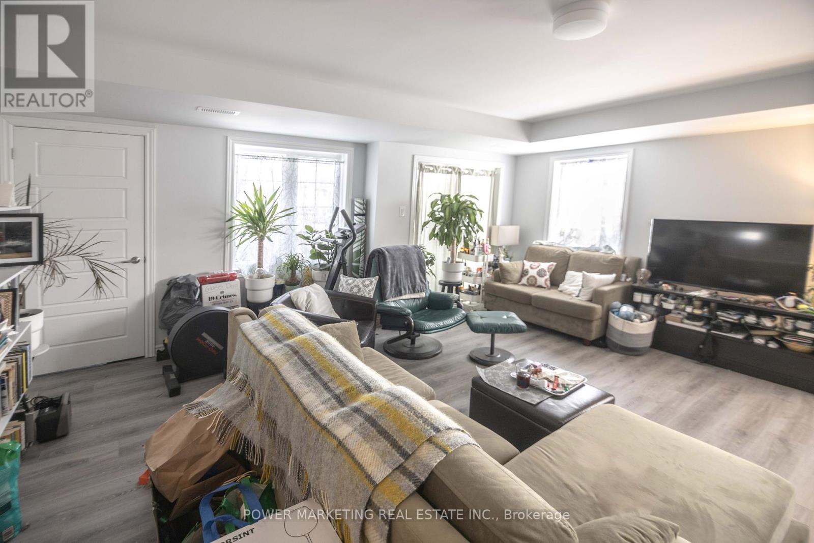179 Anthracite Pvt Private, Ottawa, Ontario  K2J 7B4 - Photo 4 - X12205484