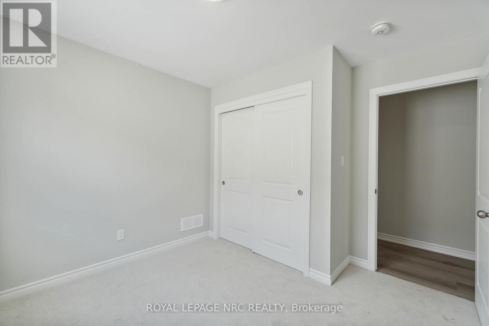 71 Superior Street, Welland, Ontario  L3B 3A6 - Photo 21 - X12205165