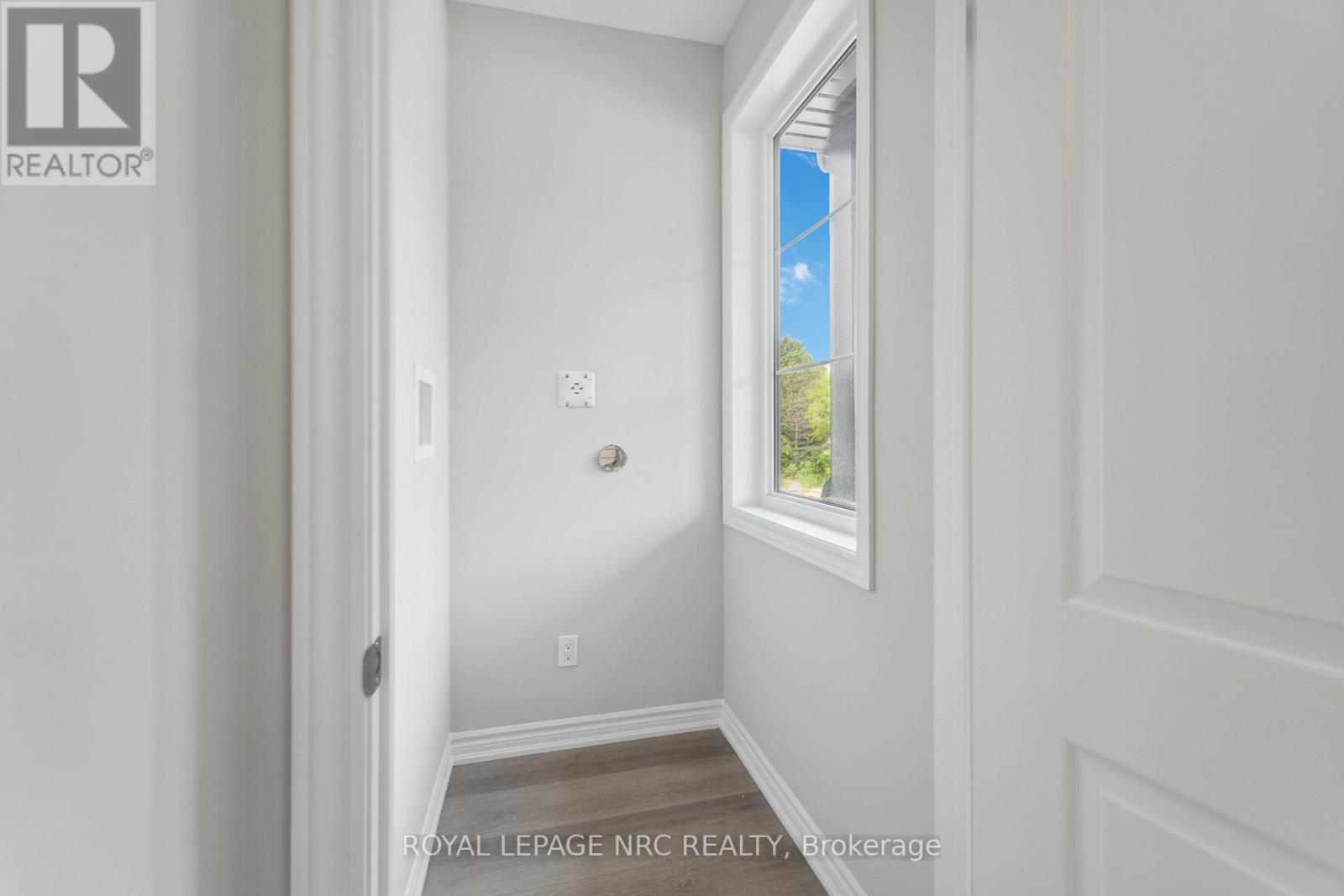 71 Superior Street, Welland, Ontario  L3B 3A6 - Photo 19 - X12205165
