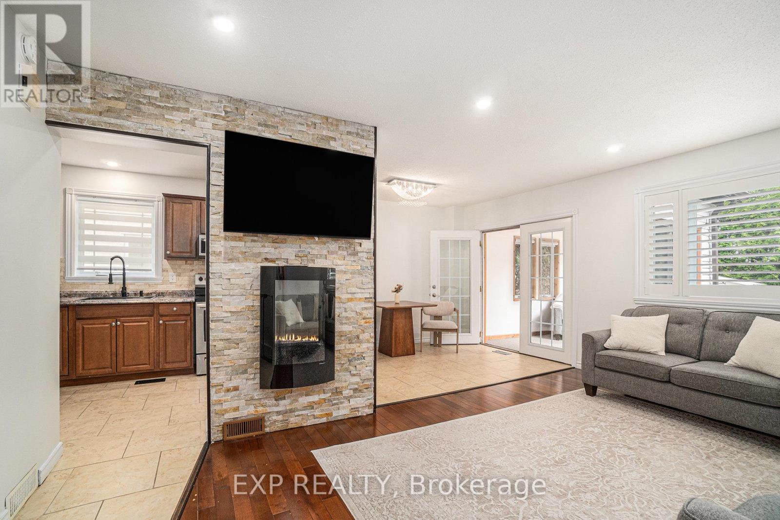 5 Benlark Road, Ottawa, Ontario  K2J 2L5 - Photo 8 - X12202951