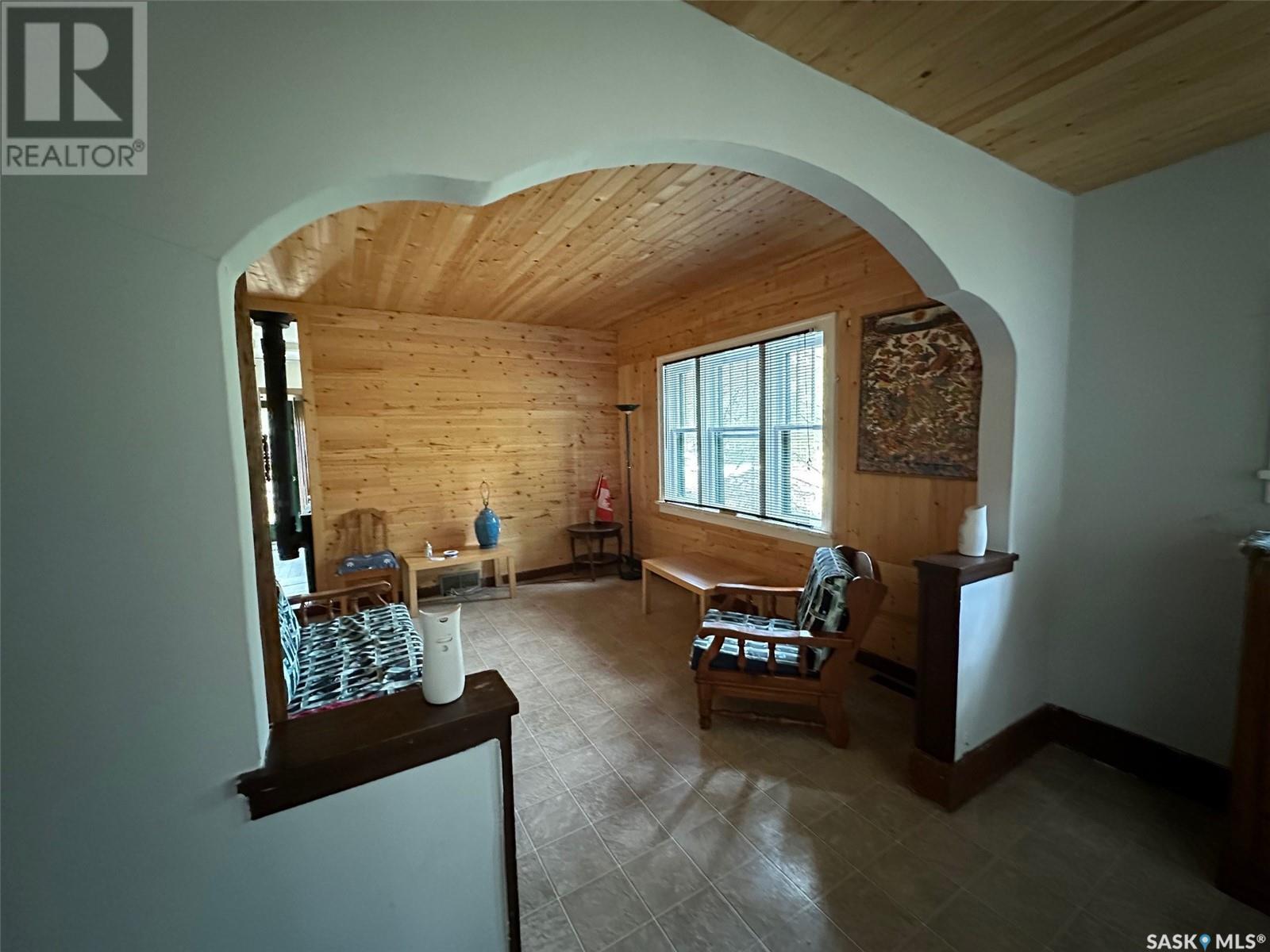 14 Parrhill Street, Hudson Bay, Saskatchewan  S0E 0Y0 - Photo 8 - SK008705