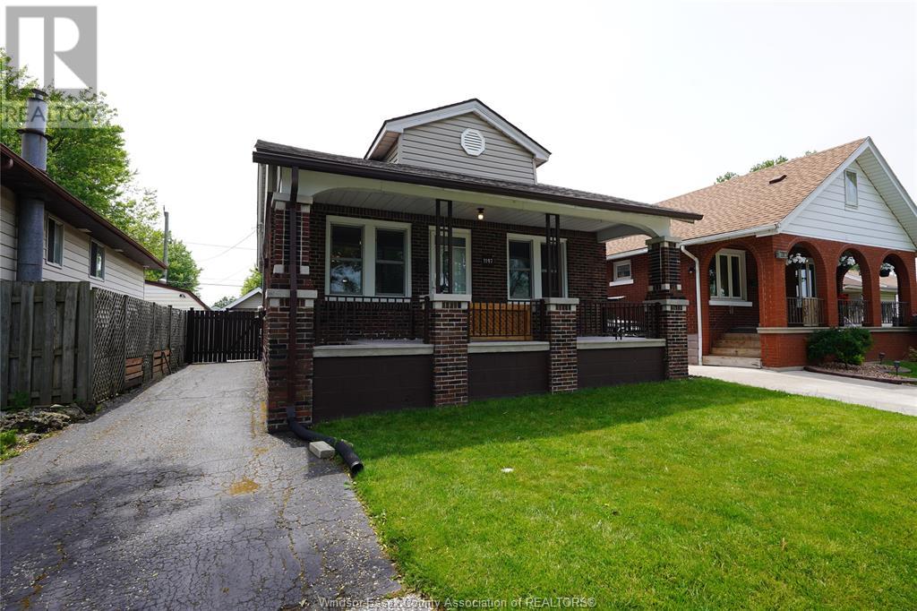 MLS# 25014371: 1197 MCKAY AVENUE, Windsor, Canada