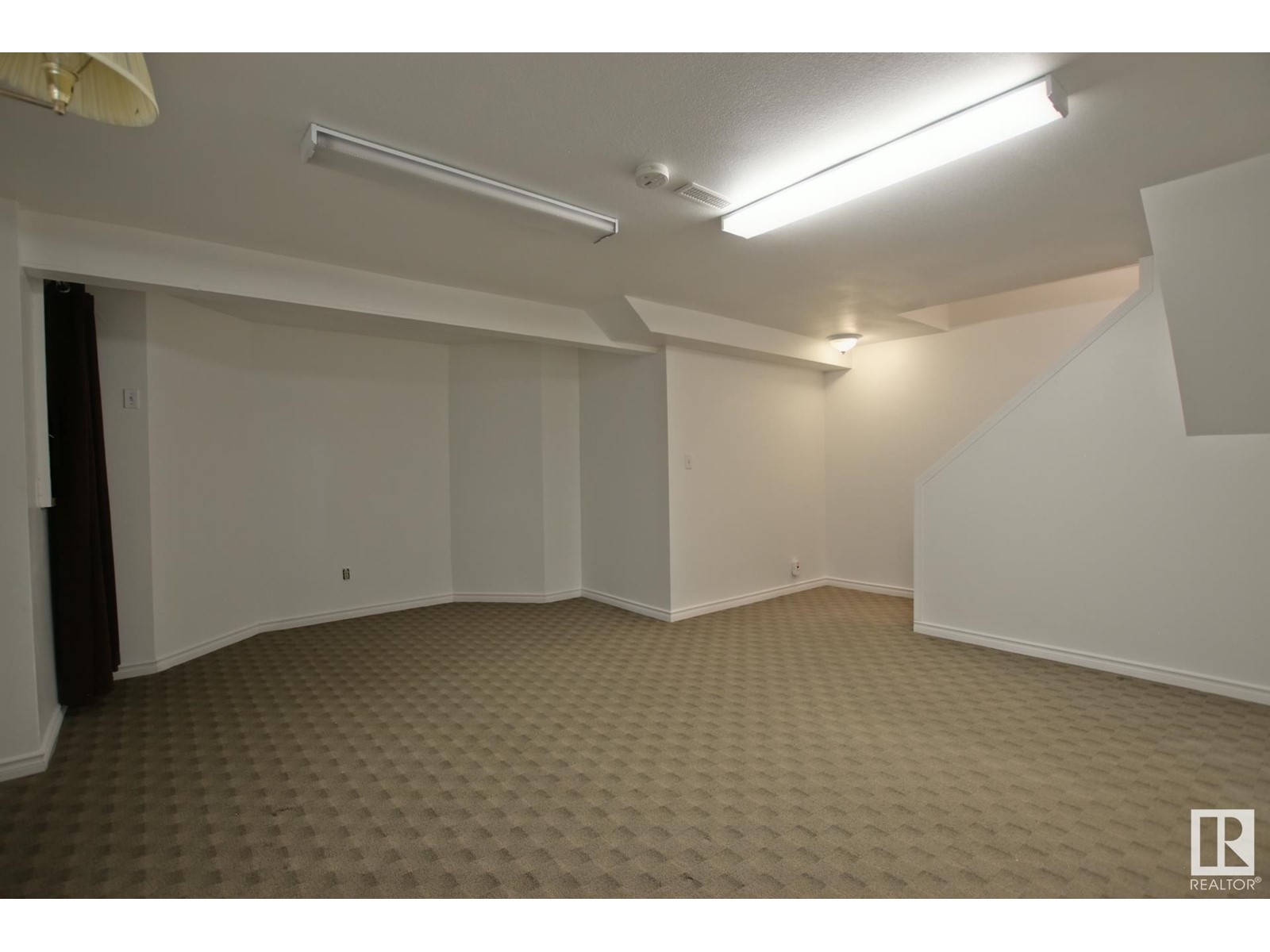 8021 17a Av Nw, Edmonton, Alberta  T6K 4E1 - Photo 35 - E4429606