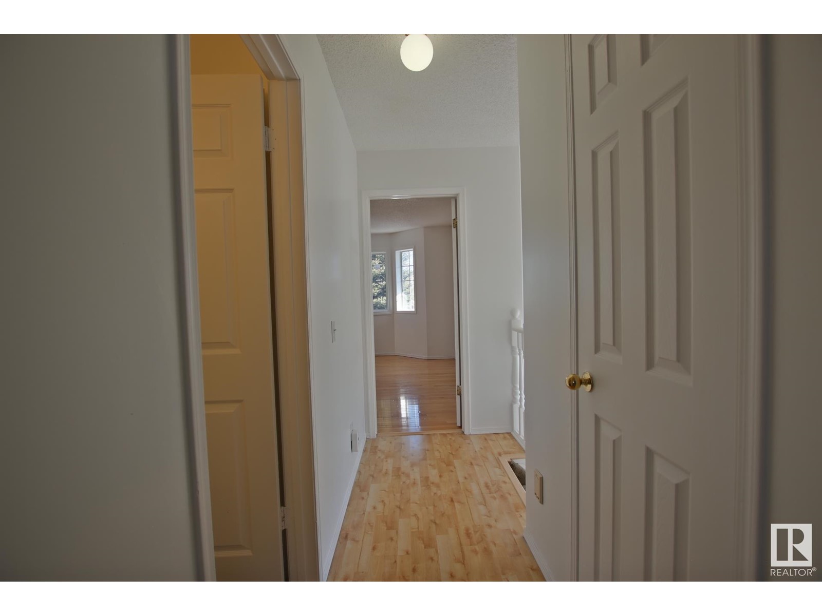 8021 17a Av Nw, Edmonton, Alberta  T6K 4E1 - Photo 26 - E4429606