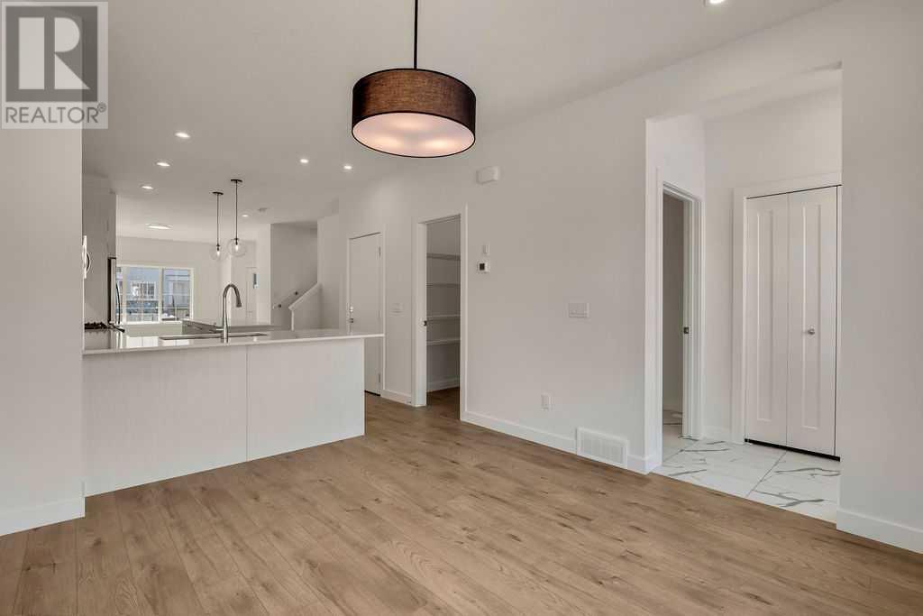 7386 202 Avenue Se, Calgary, Alberta  T3S 0E7 - Photo 7 - A2217164