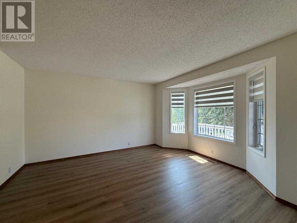 141 Harvest Gold Heights Ne, Calgary, Alberta  T3K 4H2 - Photo 4 - A2228904
