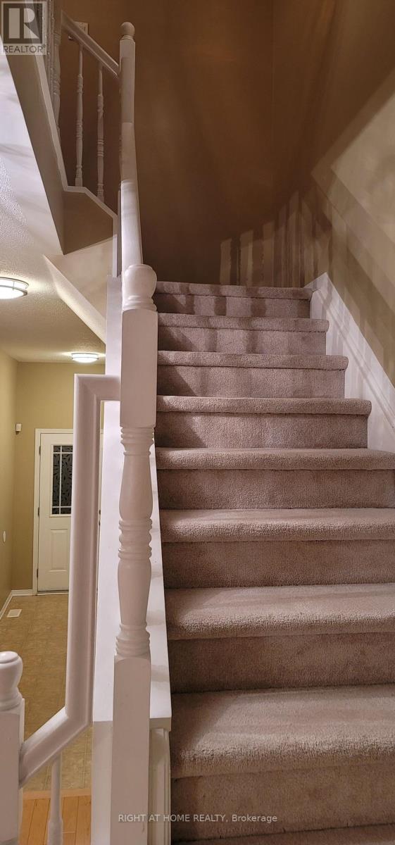 344 Hillsboro Private, Ottawa, Ontario  K2M 3B2 - Photo 16 - X12205498