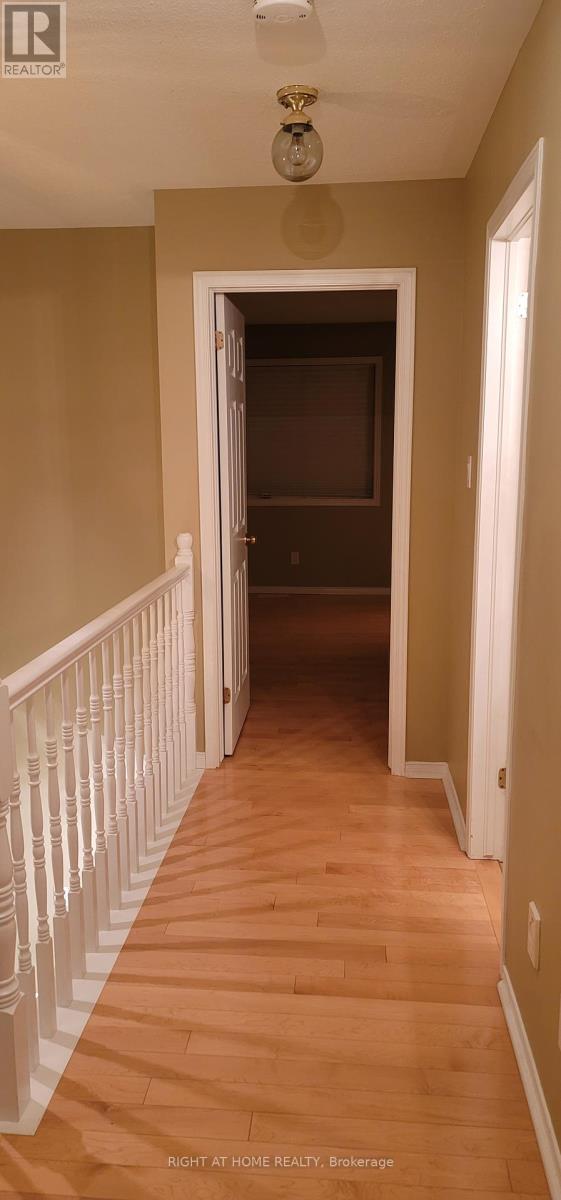 344 Hillsboro Private, Ottawa, Ontario  K2M 3B2 - Photo 22 - X12205498