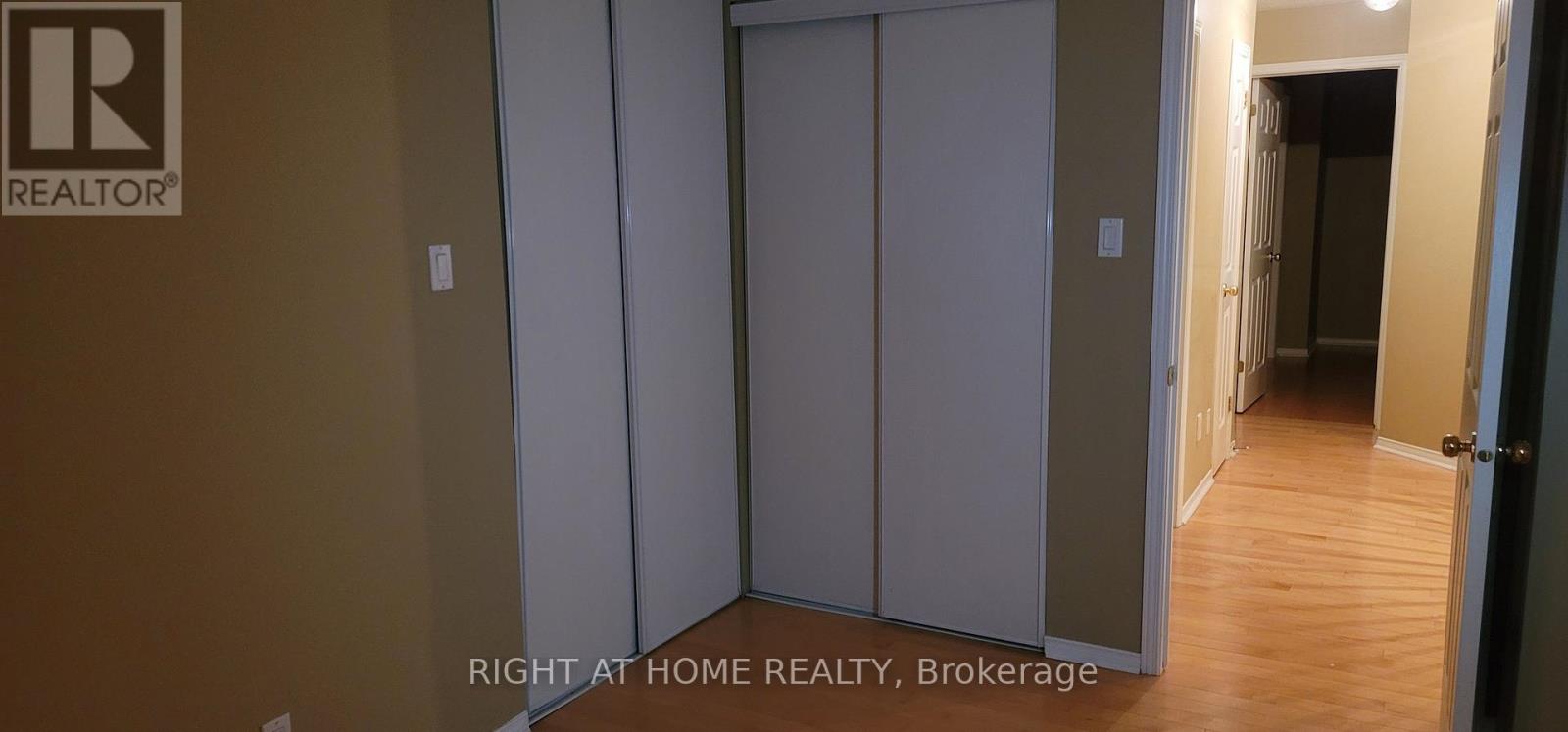 344 Hillsboro Private, Ottawa, Ontario  K2M 3B2 - Photo 30 - X12205498