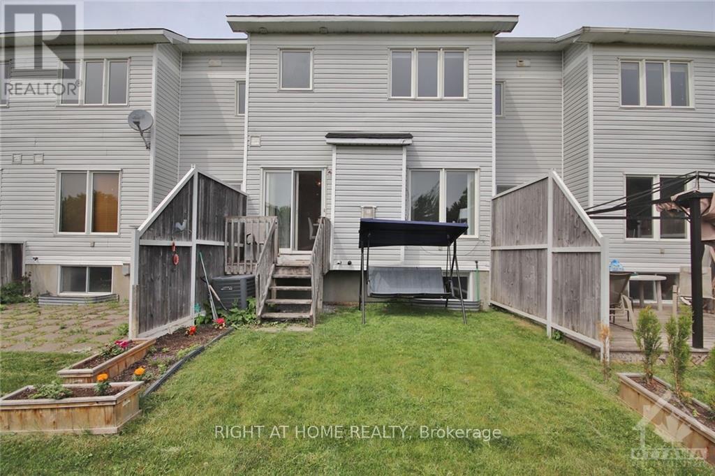 344 Hillsboro Private, Ottawa, Ontario  K2M 3B2 - Photo 33 - X12205498