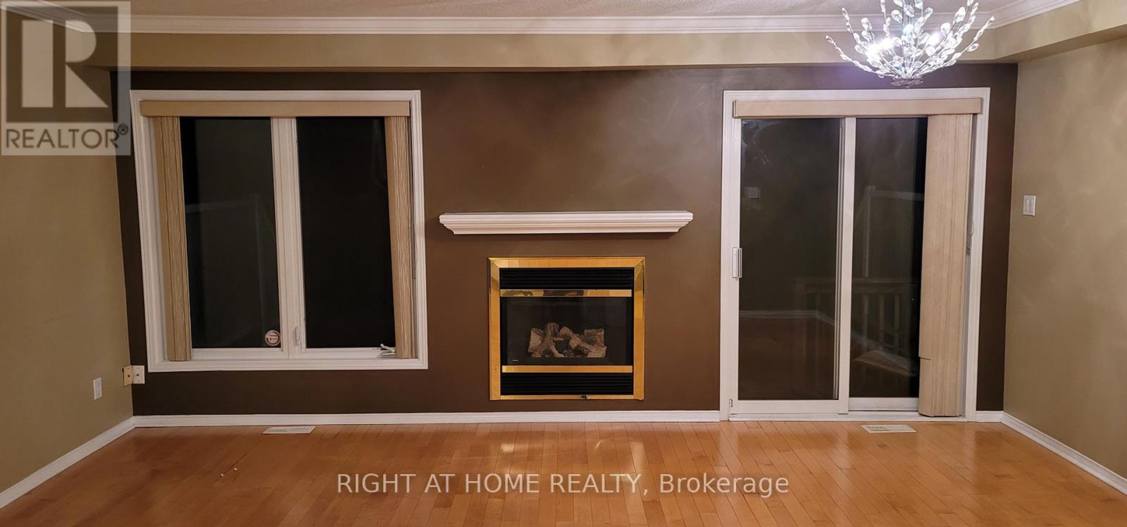344 Hillsboro Private, Ottawa, Ontario  K2M 3B2 - Photo 6 - X12205498