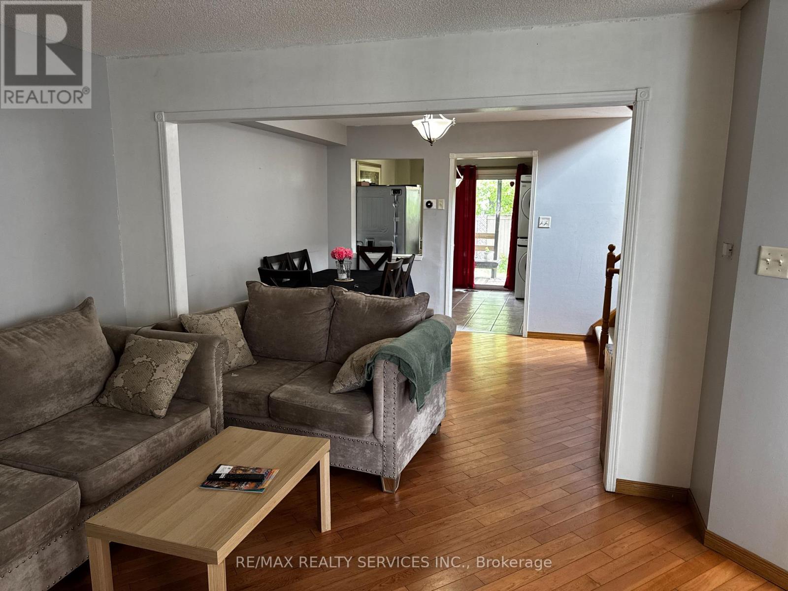 32 Weather Vane Lane, Brampton, Ontario  L6X 4R5 - Photo 5 - W12204121
