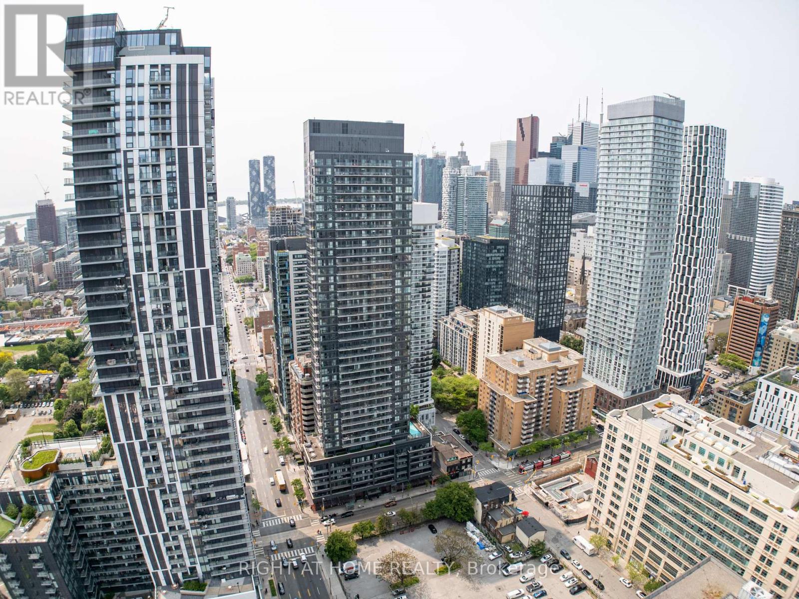 2103 - 159 Dundas Street E, Toronto, Ontario  M5B 0A9 - Photo 21 - C12205493