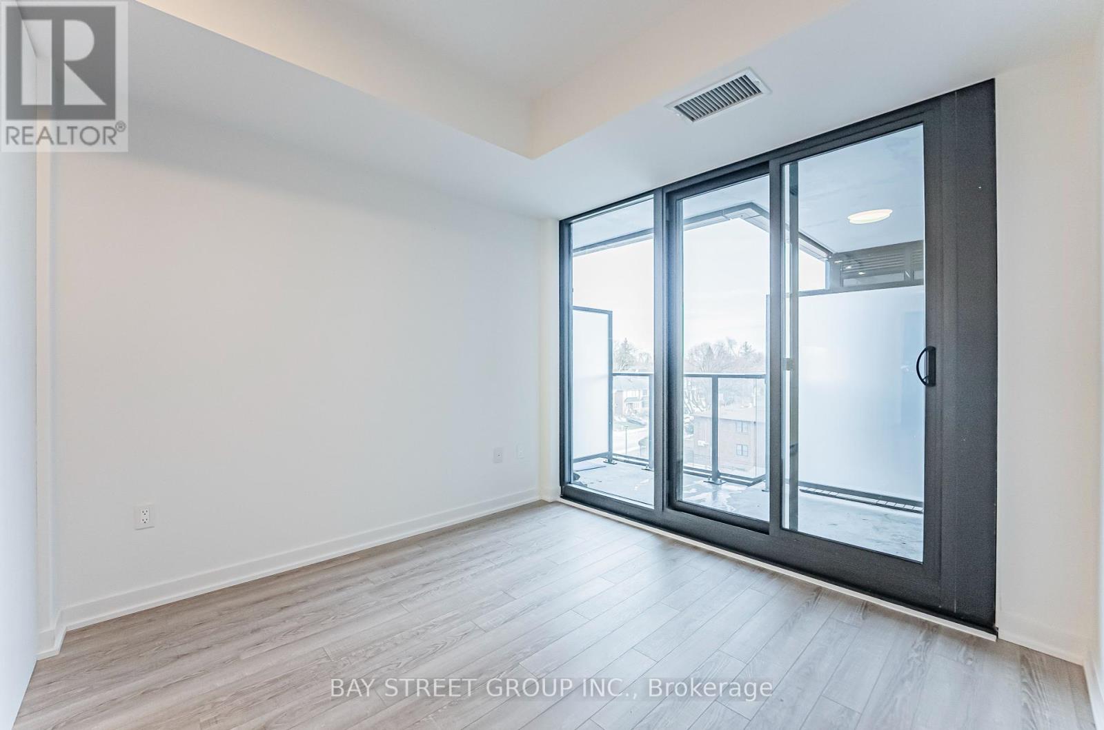 526 - 250 Lawrence Avenue W, Toronto, Ontario  M5M 1B2 - Photo 9 - C12205506