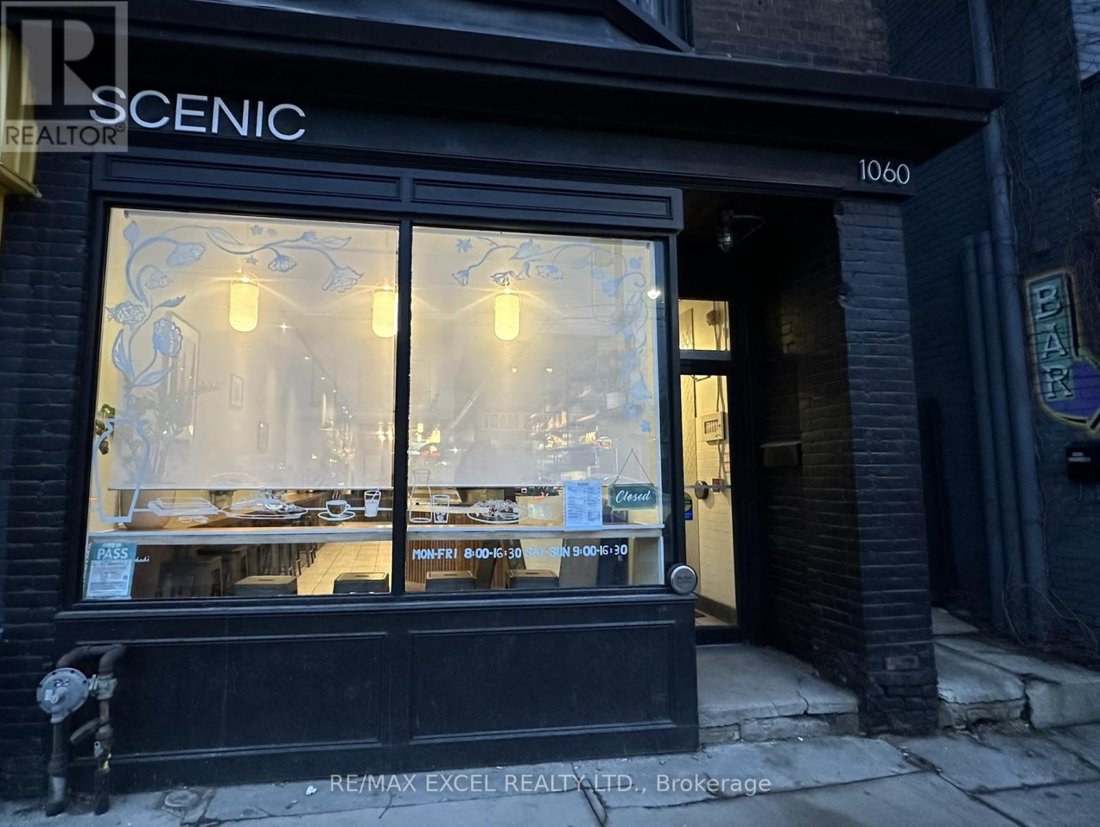 Property at 1060 GERRARD STREET E image 1