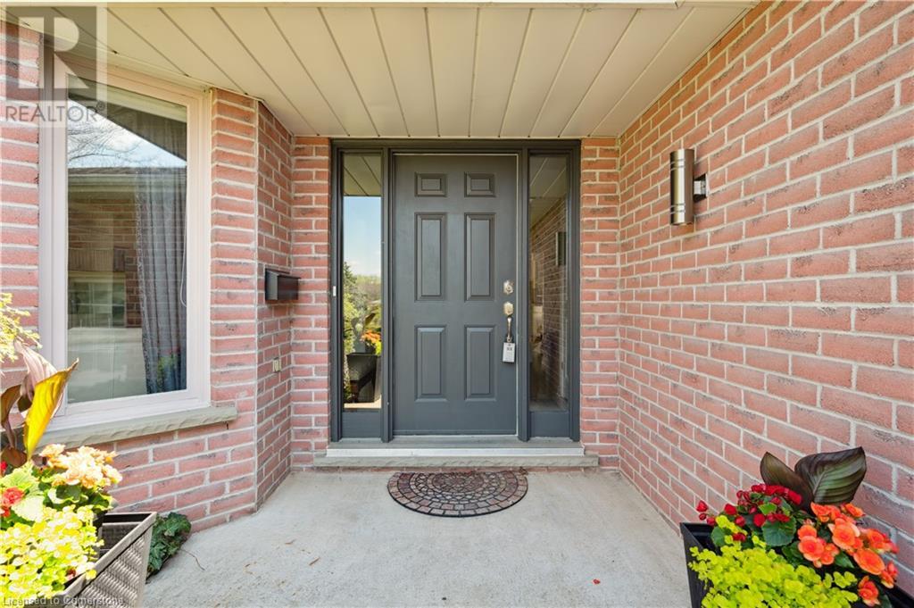 15 Trelawney Street, Kitchener, Ontario  N2N 3A8 - Photo 4 - 40719730