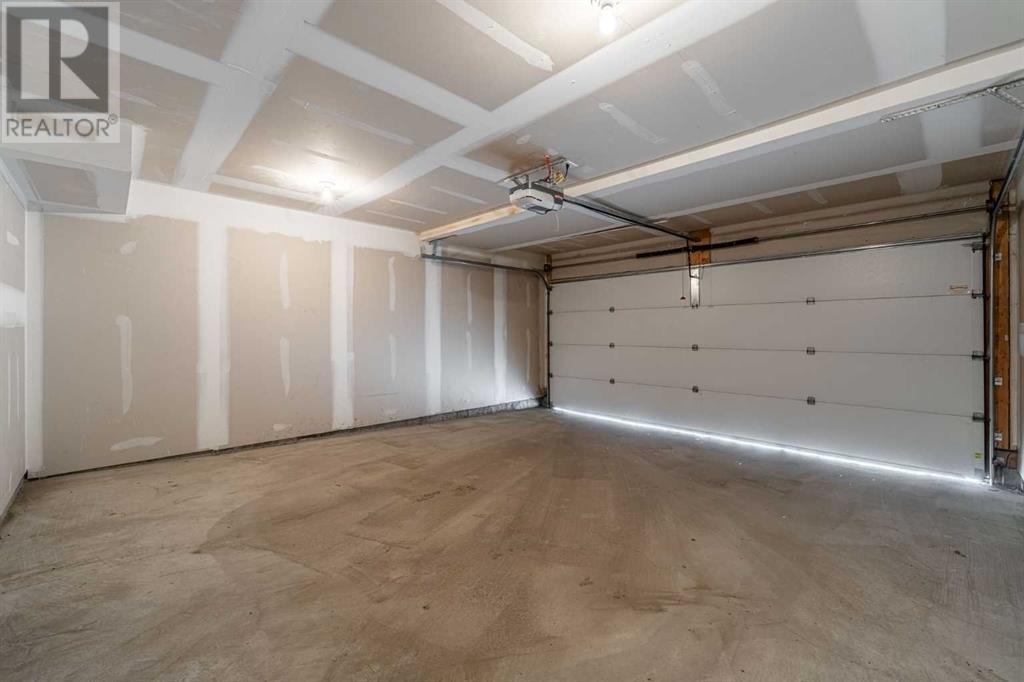 325 Mckenzie Towne Square Se, Calgary, Alberta  T2Z 1E3 - Photo 30 - A2223480