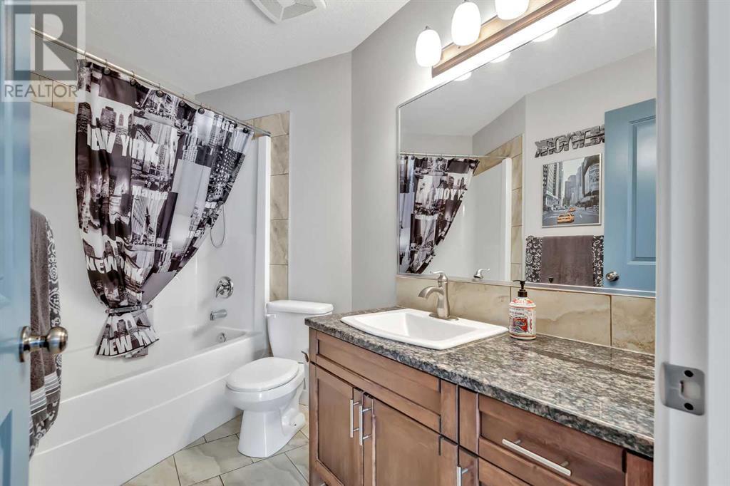 26 Baywater Cape Sw, Airdrie, Alberta  T4B 0B3 - Photo 28 - A2225042