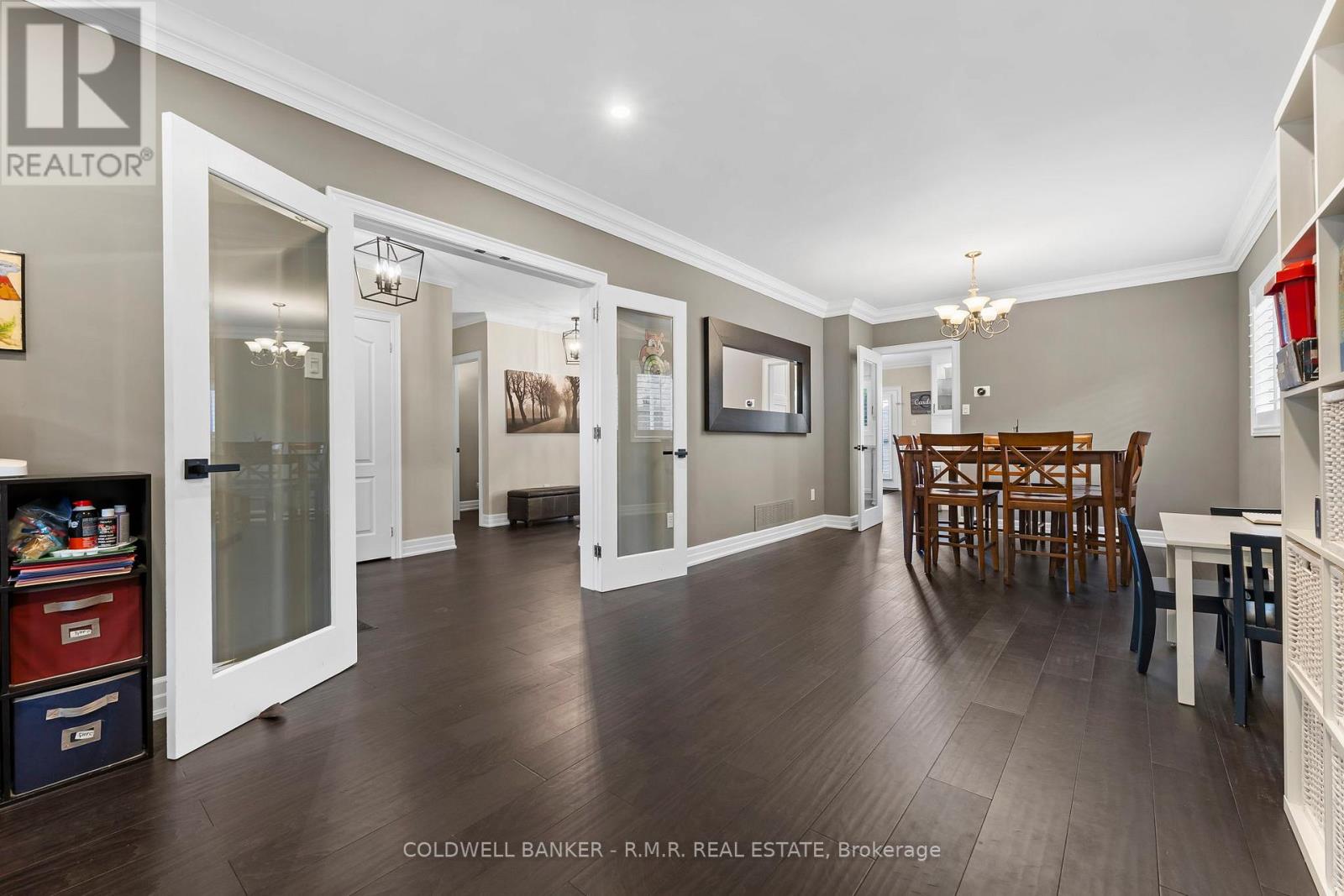 359 Carruthers Avenue, Newmarket, Ontario  L3X 2B8 - Photo 10 - N12205509