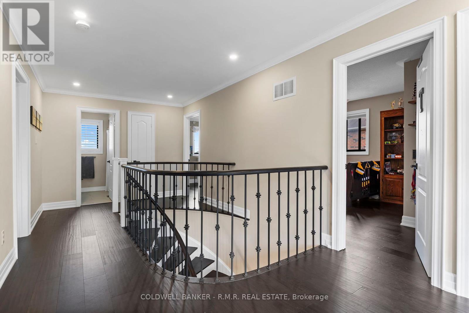 359 Carruthers Avenue, Newmarket, Ontario  L3X 2B8 - Photo 34 - N12205509