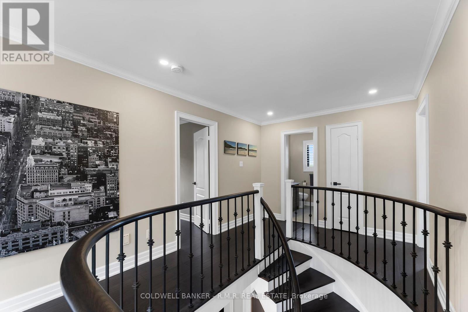 359 Carruthers Avenue, Newmarket, Ontario  L3X 2B8 - Photo 39 - N12205509