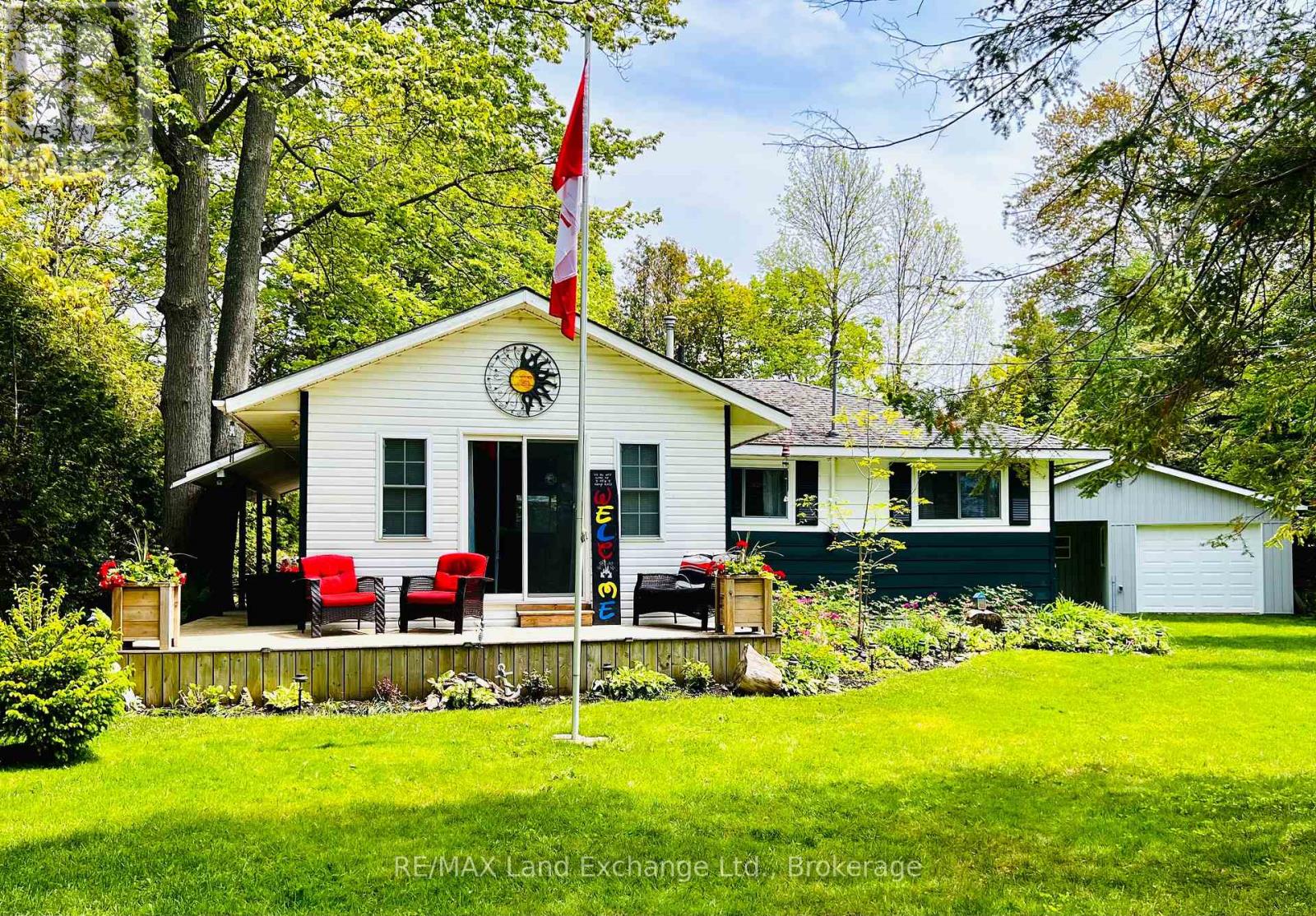 702 YOSACHA PLACE, Huron-Kinloss, Ontario