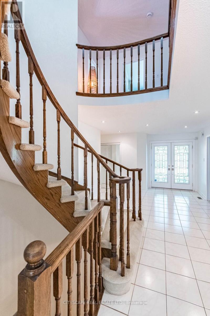 1187 Giles Gate, Oakville, Ontario  L6M 2S4 - Photo 17 - W12203154