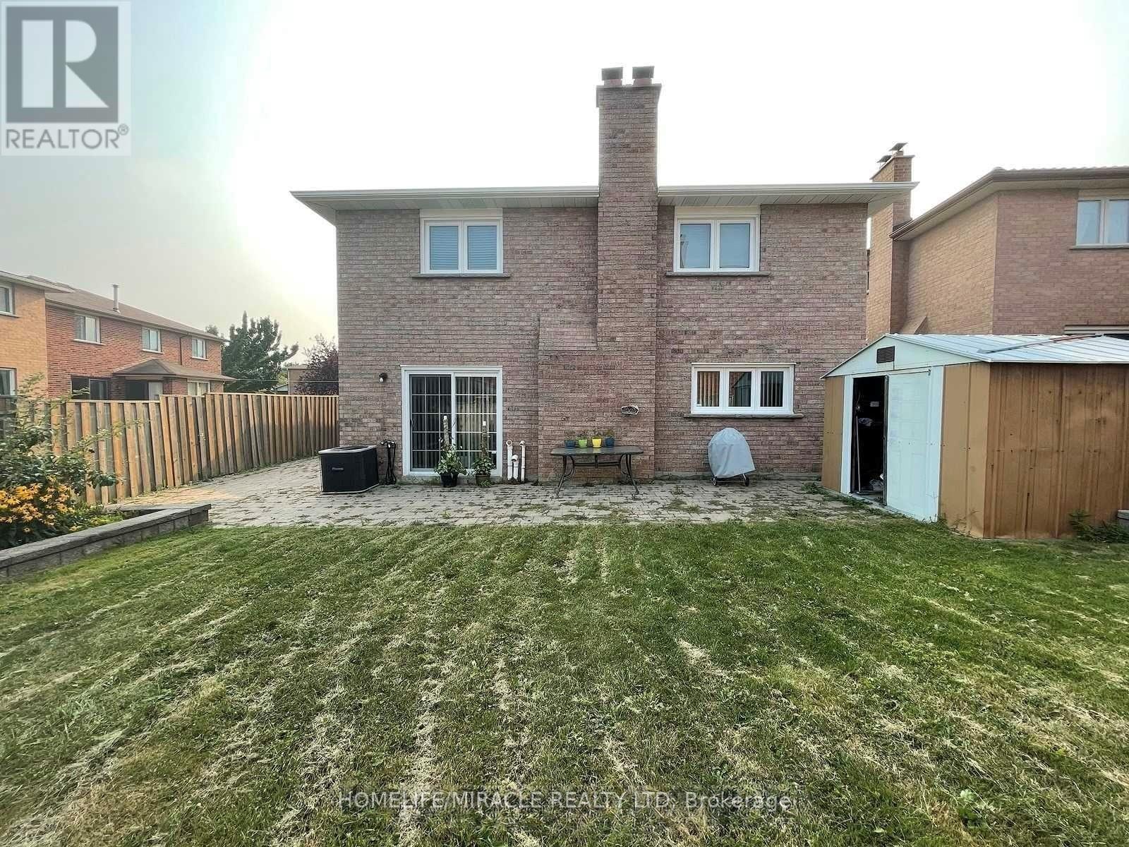 2461 President Boulevard, Mississauga, Ontario  L5B 3E7 - Photo 11 - W12205455