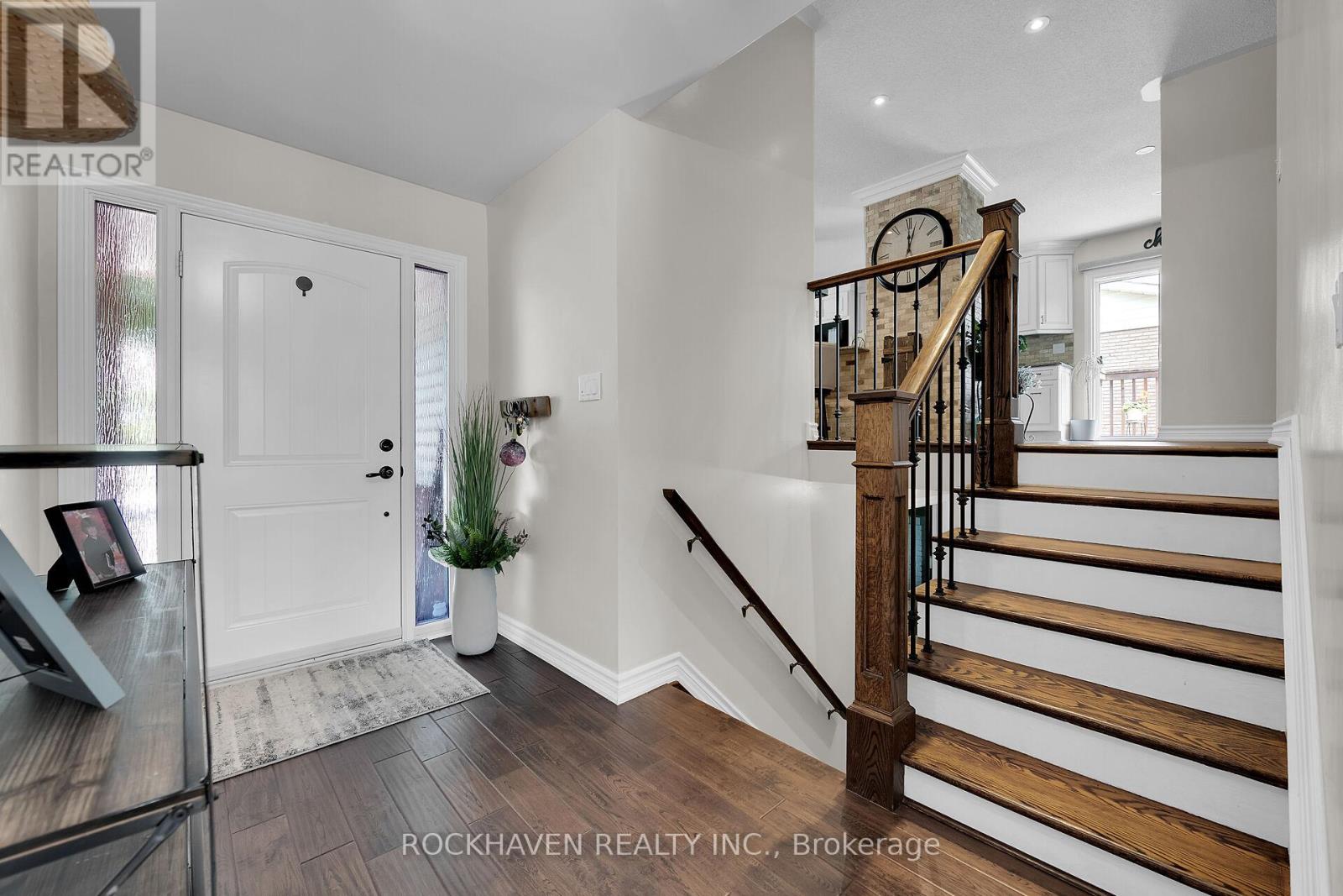 22 Nelson Street, Hamilton (Waterdown), Ontario  L0R 2H0 - Photo 25 - X12183759