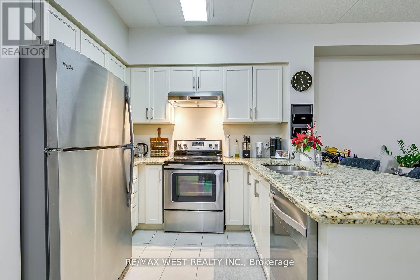 117 - 1077 Gordon Street N, Guelph, Ontario  N1G 0E3 - Photo 11 - X12205504