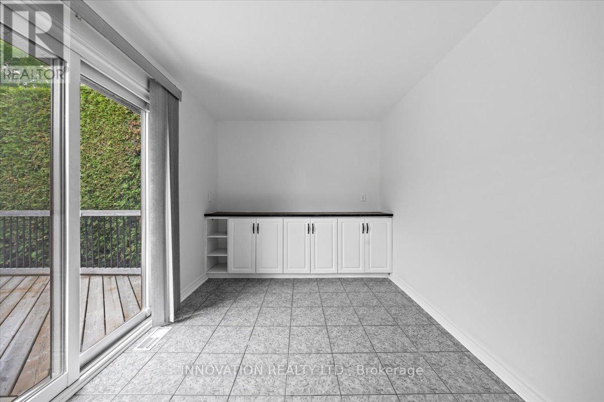1553 Marcoux Drive, Ottawa, Ontario  K1E 2K5 - Photo 14 - X12205510