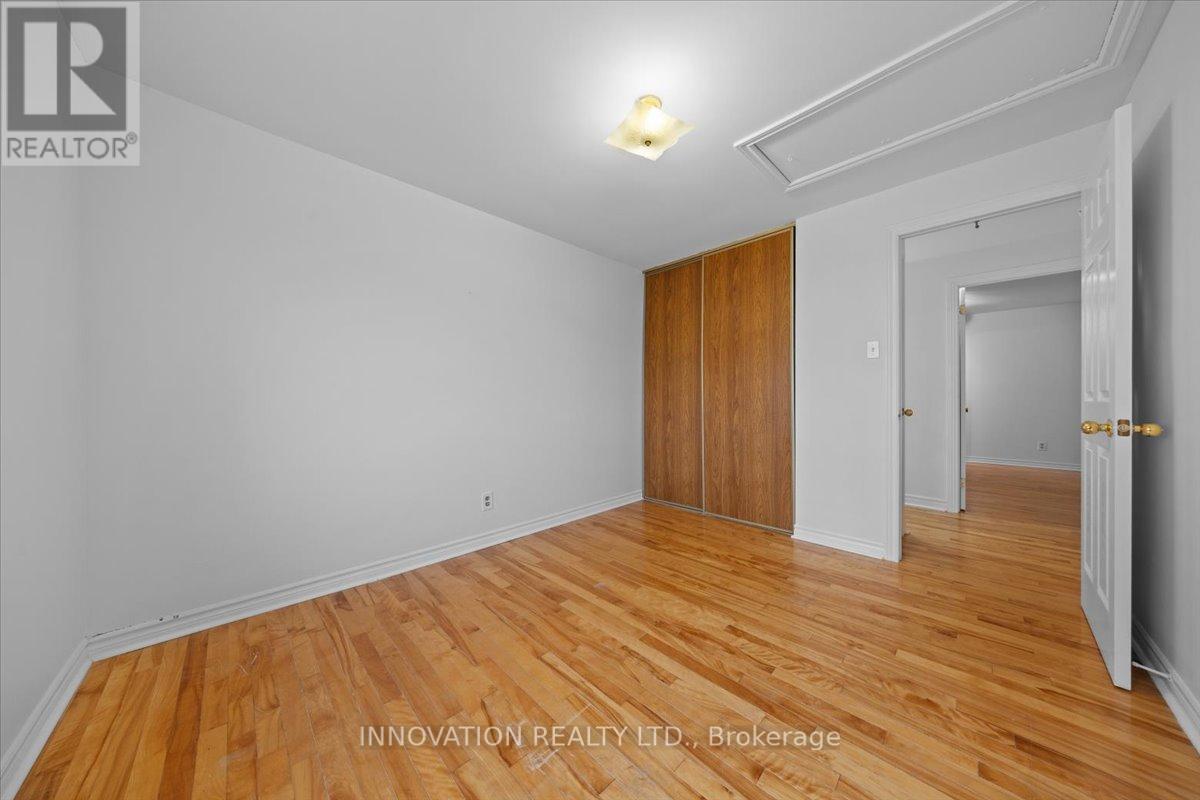 1553 Marcoux Drive, Ottawa, Ontario  K1E 2K5 - Photo 22 - X12205510