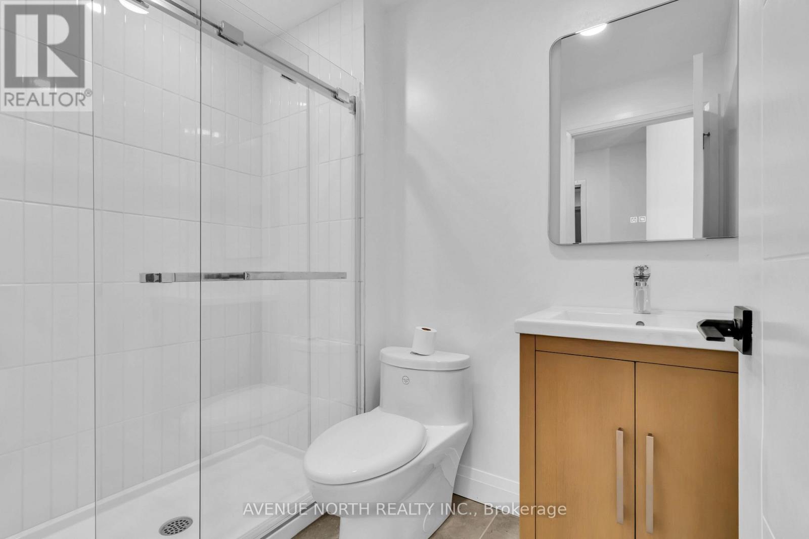 101 - 368 Tweedsmuir Avenue, Ottawa, Ontario  K1Z 5N4 - Photo 5 - X12205532