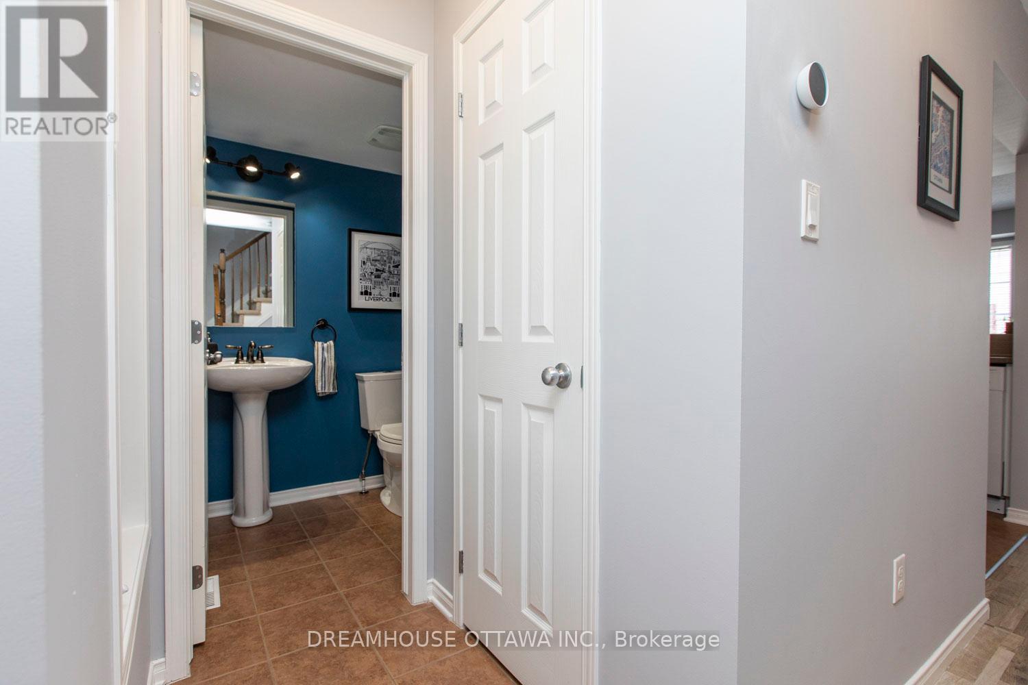 158 Patriot Place, Ottawa, Ontario  K2M 0B8 - Photo 18 - X12205536