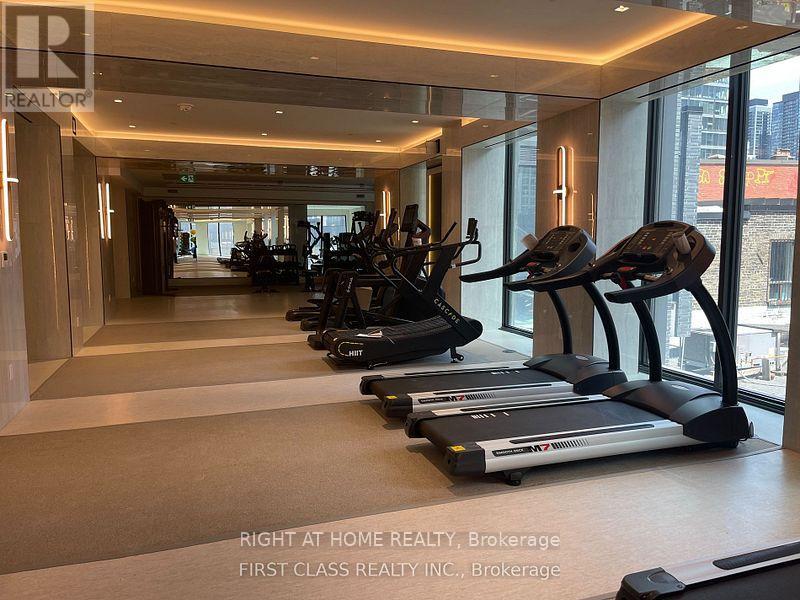 4709 - 8 Wellesley Street W, Toronto, Ontario  M4Y 0J5 - Photo 10 - C12205525
