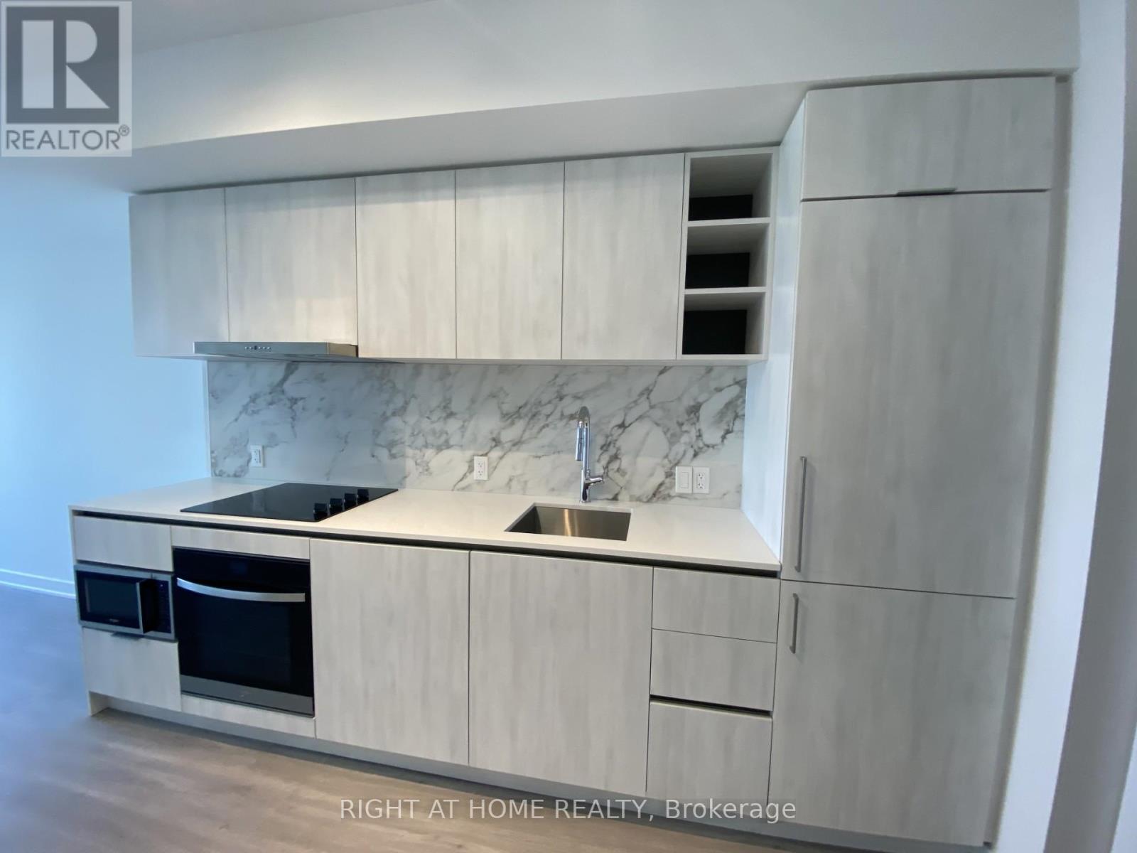 4709 - 8 Wellesley Street W, Toronto, Ontario  M4Y 0J5 - Photo 5 - C12205525